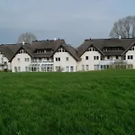 18 Im Strandhaus Mit Balkon * Lobbe