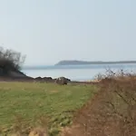 18 Im Strandhaus Mit Balkon Lobbe