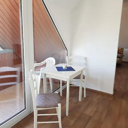 Hébergement de vacances 18 Im Strandhaus Mit Balkon *